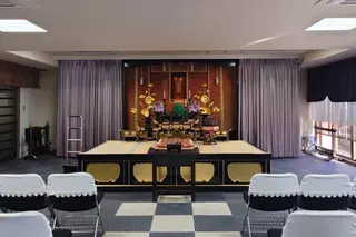 横浜中央霊園　六角堂