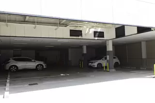 シティホール江田