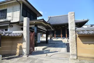 満願寺 観音堂