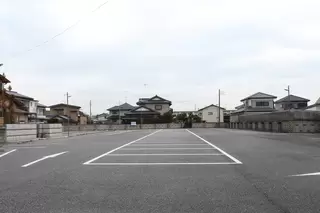 メモリアルホールエンドウ