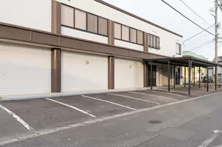 ファミリーノ師勝