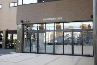 四日市中央斎奉閣