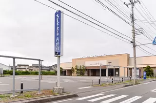 セレモニーホール内野口