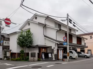 芋忠多目的ホール