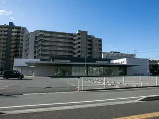 三輪さつき会館