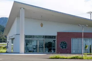 エンディングホール ⼼⾳ながと