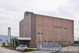 ロイヤルシティホール