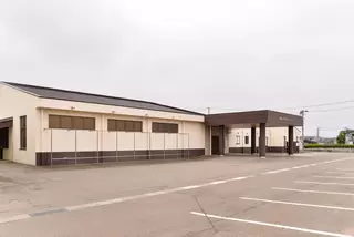 虹のホール しまざき