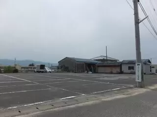 有限会社まの　あさんホール