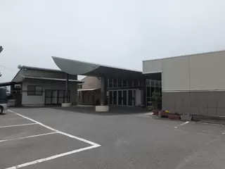 有限会社まの　あさんホール