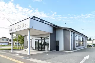 わか柳葬祭会館　西館・東館