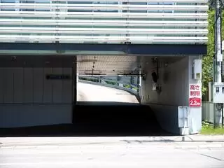 やわらぎ斎場 川沿