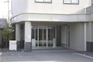 クレストホール尾西