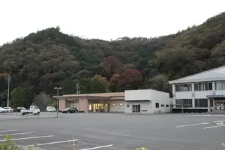 やすらぎホール赤磐吉井