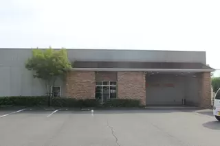 ファミリエ茶屋町