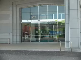 JA 御野ホール「八重櫻」