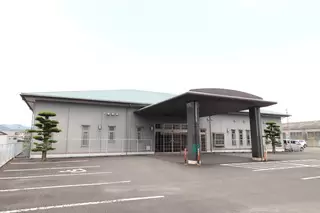 ルミエールいずみ