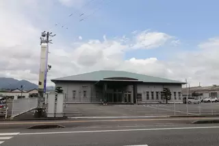 ルミエールいずみ