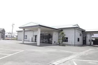 ルミエールこめのつ