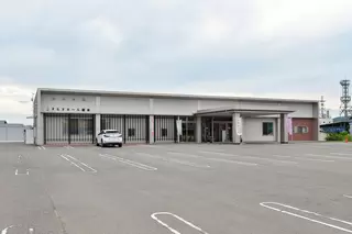 こすもすホール鷹巣